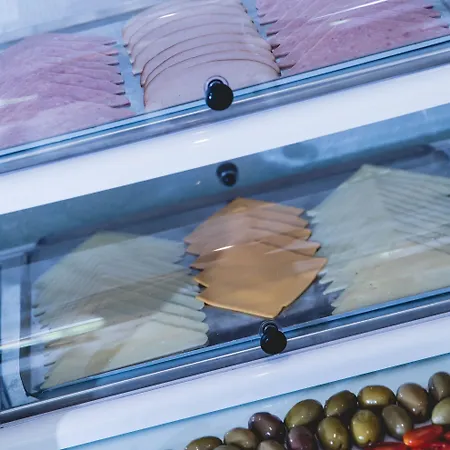 Melissanthi فندق