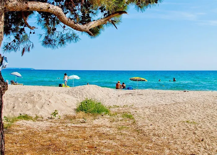 Melissanthi * Paralia Dionysiou