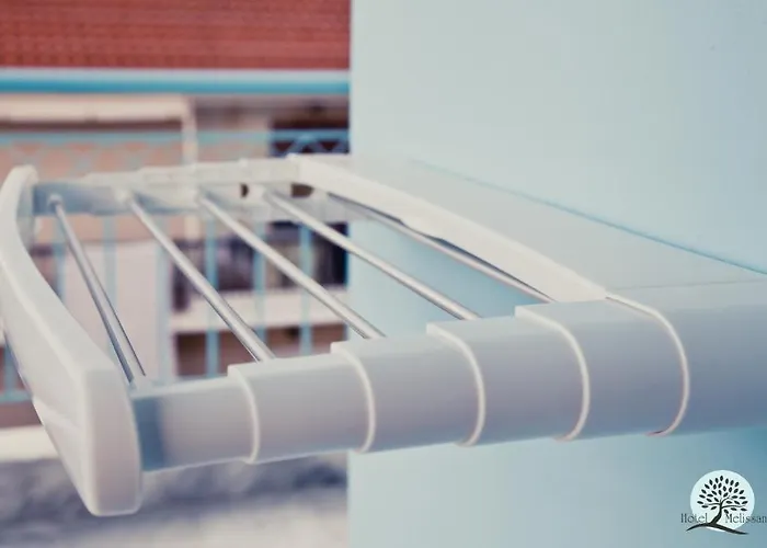 Melissanthi * Paralia Dionysiou